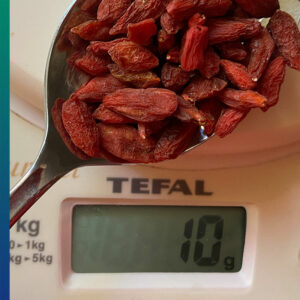 A tablespoon of Goji berries weighs about 10 gr.